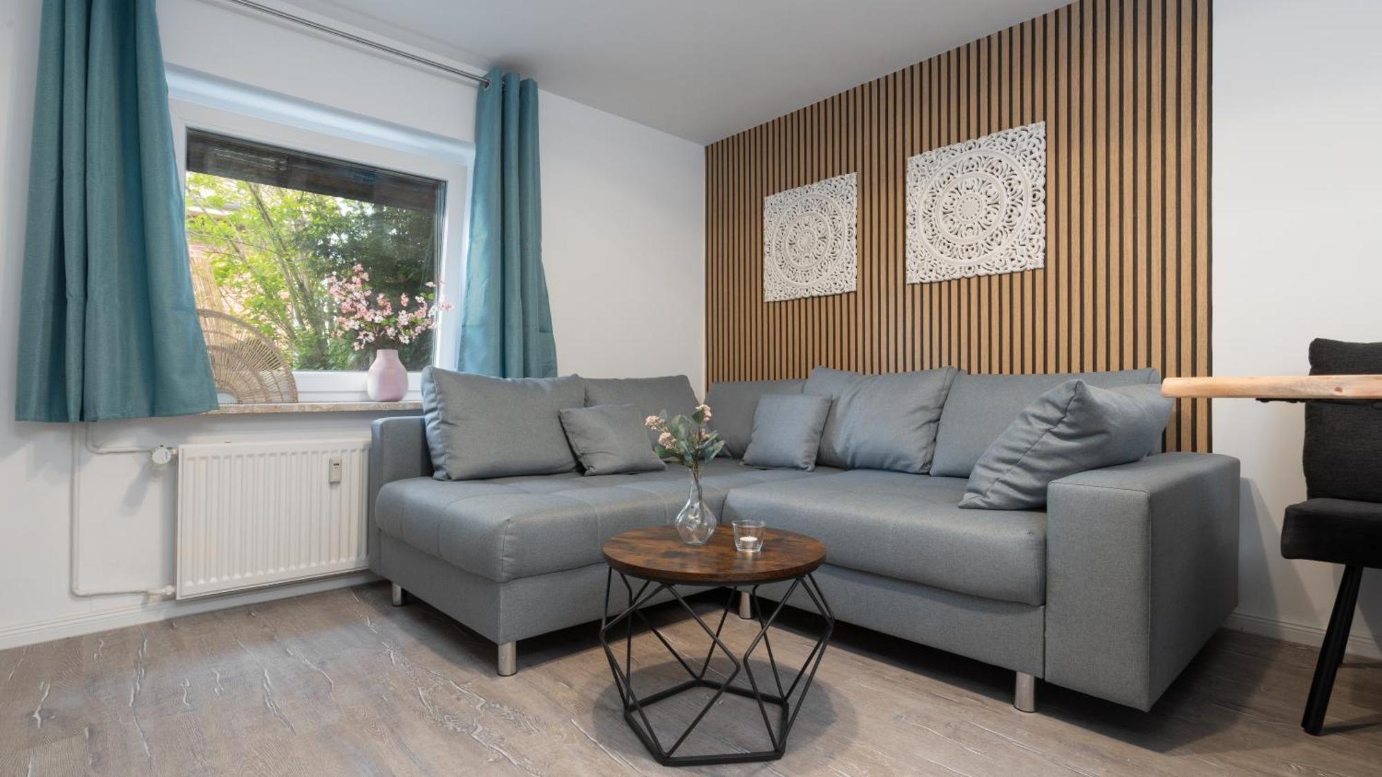 Neue Ferienwohnung Kuestennaehe Mit Terrasse 3Km Zum Strand Osdorf ภายนอก รูปภาพ