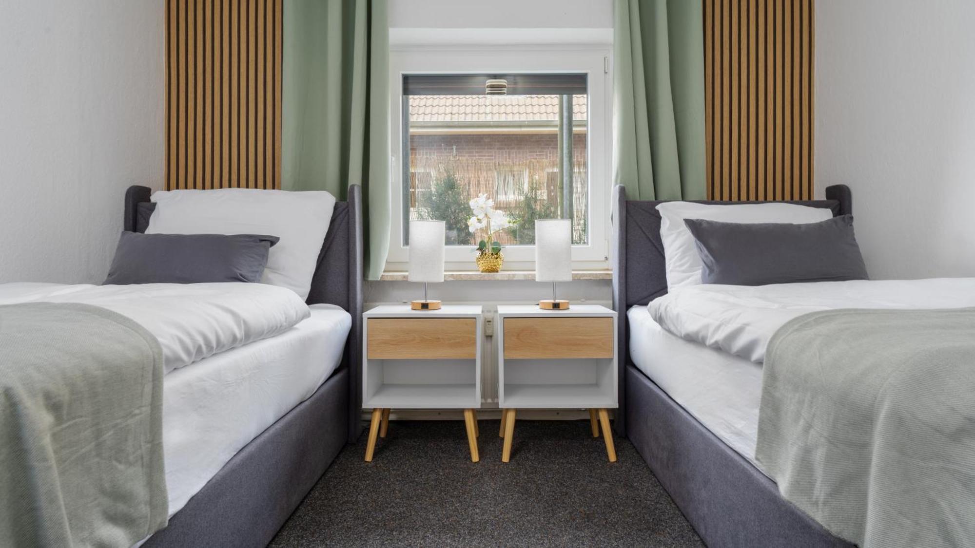 Neue Ferienwohnung Kuestennaehe Mit Terrasse 3Km Zum Strand Osdorf ภายนอก รูปภาพ